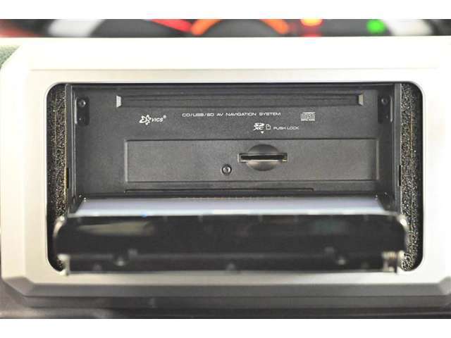 音楽を聴きながら快適ドライブ