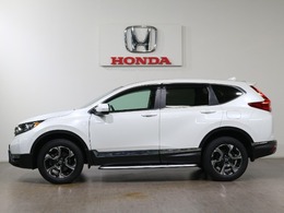 ボディカラーはプラチナホワイトパールです。