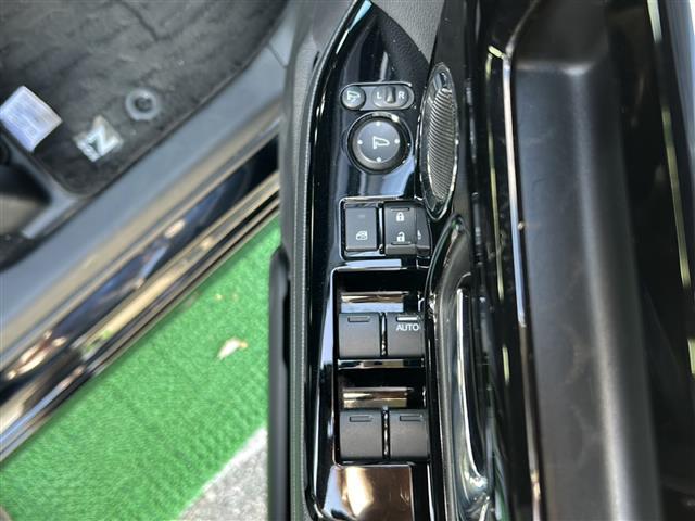 みなさまのお車選びのお手伝いをさせてください！スタッフ一同心よりご来店、お問い合わせをお待ちしております！