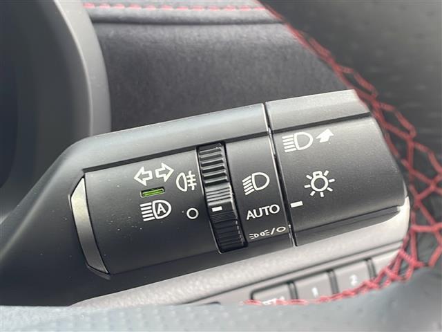 【運転席操作部】快適なドライブを楽しむための機能が装備されています！運転席から触れるので、使いやすいです！除菌プランいれていただくと、さらに清潔で安心していただけます！