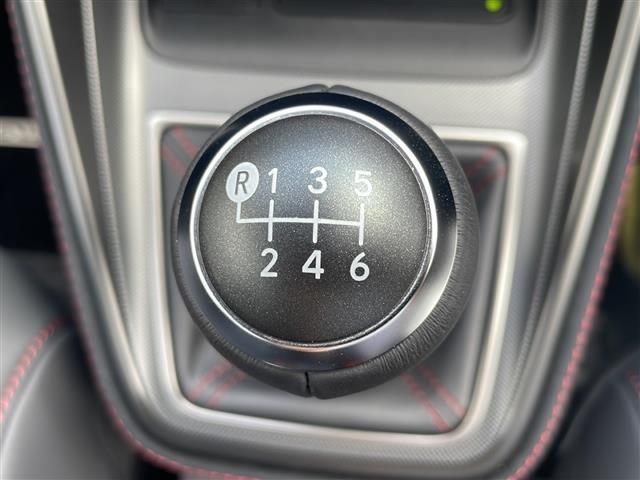【運転席操作部】快適なドライブを楽しむための機能が装備されています！運転席から触れるので、使いやすいです！除菌プランいれていただくと、さらに清潔で安心していただけます！