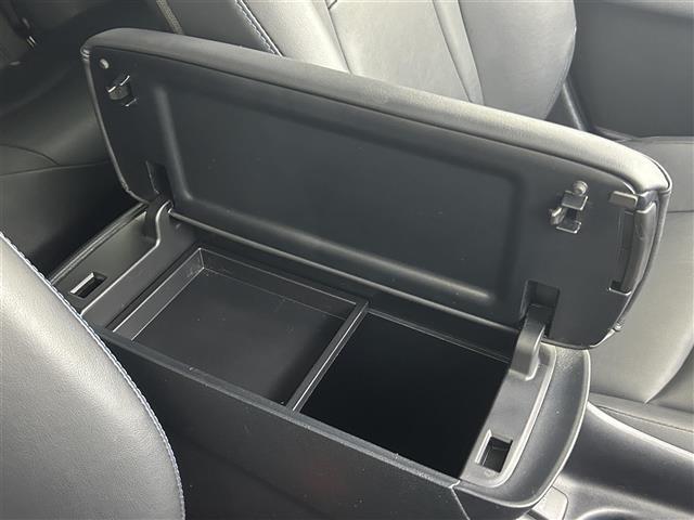 【インパネ全体】全方位で視界が広く、高い目線で運転もしやすいです！