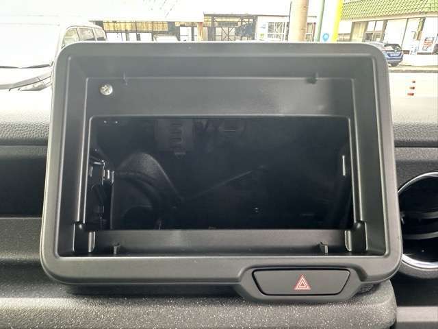 ★5年コーティング（契約時限定）が軽自動車￥39,800円、コンパクトカー￥49,800円、ミニバン￥59,800円で施工出来ます。新車のピッカピカの状態をより長くキープします！