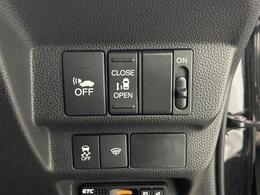 【運転席操作部】快適なドライブを楽しむための機能が装備されています！運転席から触れるので、使いやすいです！除菌プランいれていただくと、さらに清潔で安心していただけます！
