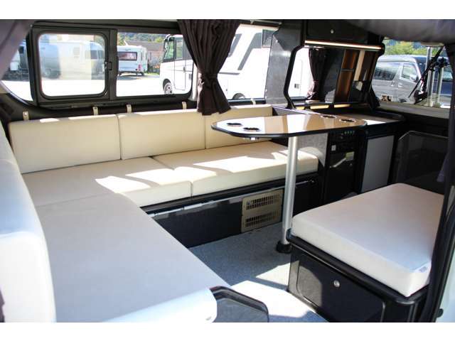 新たな楽しみの1つとしてキャンピングカーは如何でしょうか♪