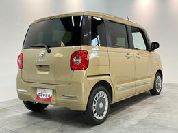 お客様にぴったりなおクルマをお選びいただけますように様々な展示車をご用意致しております！ダイハツの軽自動車だけではなく、他メーカー車やコンパクトカー・ミニバンなども数多く取り揃えております！