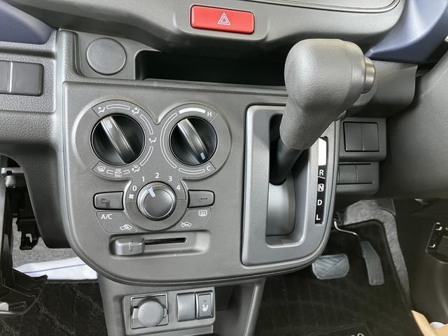 無断変速オートマ（CVT）は滑らかな変速で燃費も良いですよ！