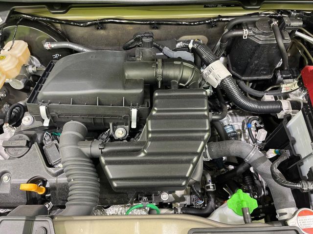 親切・丁寧な専門メカニックスタッフが応対！・車検・点検整備・事故等の修理などアフターサービスも安心。お車のカスタマイズもネクステージのサービススタッフまでご相談ください！