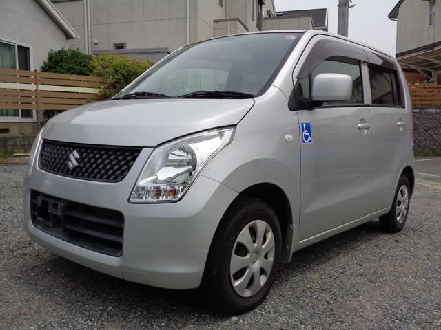 お求め安い価格帯10万から50万円以内の中古車を常時50から60台在庫しているため、お客様の条件にピッタリな中古車が見つかります。カーセンサー　フリー電話：0078-6002-569407
