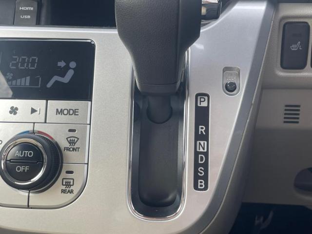 国産車から輸入車まで多様なお客様のニーズのお応えできるように、全国規模で豊富な在庫展開！車のことならWECARSへ！