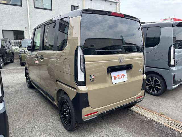 お客様が長く、安心して乗ることができる車を販売することを心がけております。