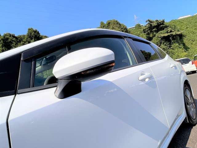 「ウインカーミラー」　見た目だけでなく、対向車からの視認性向上につながって安全度もアップ☆