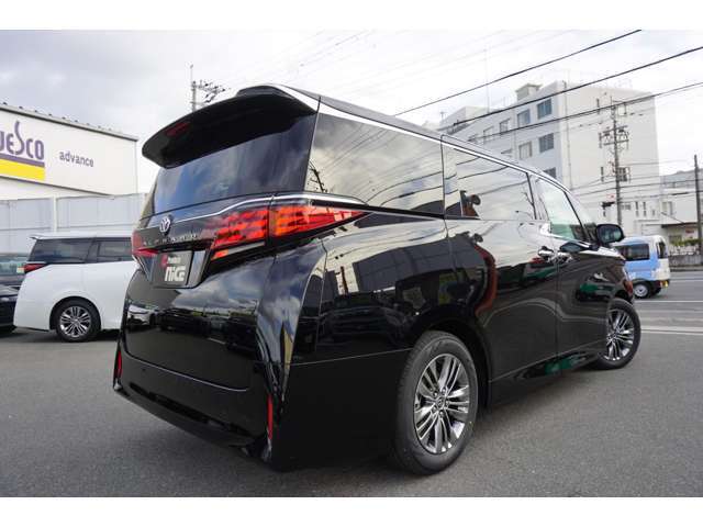 気に入ってもらえるお車が必ず見つかると思います☆スタッフ一同、心よりご来店お待ちしております！【LINE　ID：kpnice】