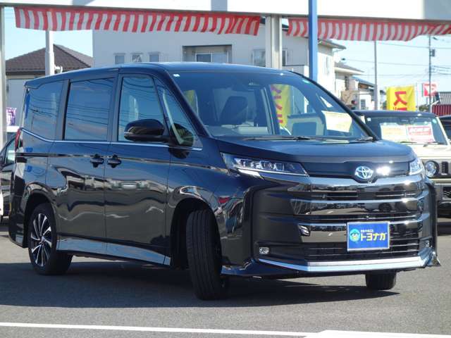 ★オプション色（33000円高です）！★関越自動車道、前橋ICから高崎方面に5分の好アクセス！約15台のお客様用駐車場を完備！電車でお越しの場合はJR上越線、井野駅までの無料送迎もあります！