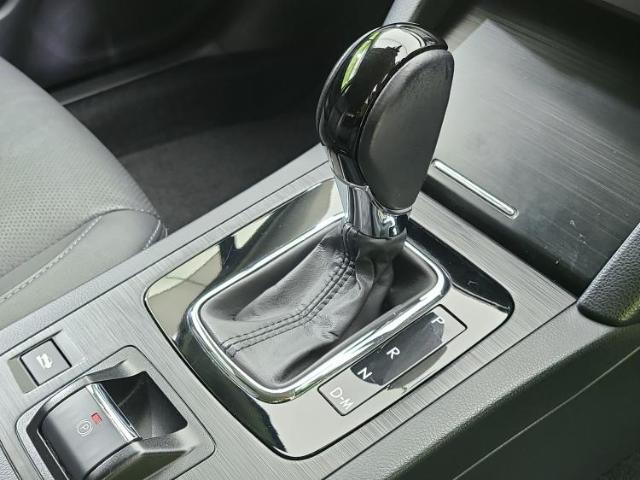 お車に合わせて無料保証以外にも、保証範囲、期間、距離を拡充させた有料保証もご用意しております！中古車の購入が初めてで不安・・・というお客様もご安心ください！