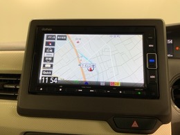 ギャザズナビ搭載です。知らない道も安心ですね！