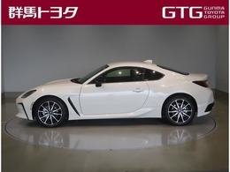 来店前の予約をお願いしております。予約をしていただきますとスムーズに展示車をご覧になれます。予約がない場合は展示車の準備に時間が掛かることがございますので、予めご了承くださいませ。