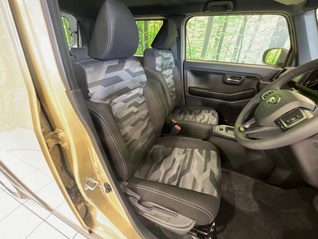 もちろん車内はキレイです♪よりクリーンな状態をキープしたいお客様には『ナノゾーンコート』がおすすめ！新型コロナウイルス対策や、除菌・消臭に効果を発揮し多くの方にご好評いただいております。