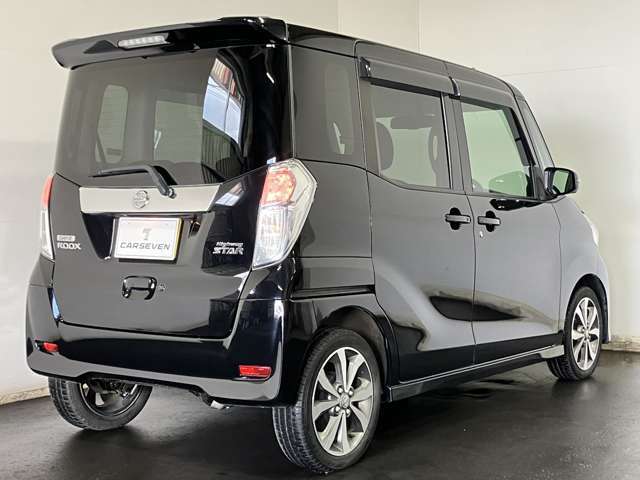 いまお乗りいただいているお車でも、気になるキズ・ヘコミが御座いましたら是非ご相談ください！保険を取り扱った修理も承っております！