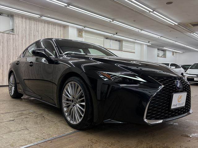 【6ヵ月無料保証】すべての車両に無料保証付帯で安心♪更に保証項目406部位、7年間の保証を別途ご用意いたしております。又、24時間対応のロードサービス付でフルサポート♪