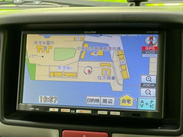 WECARSの店舗にはキッズコーナーがございます！お子様連れのお客様もごゆっくり車選びをお楽しみいただける空間です！
