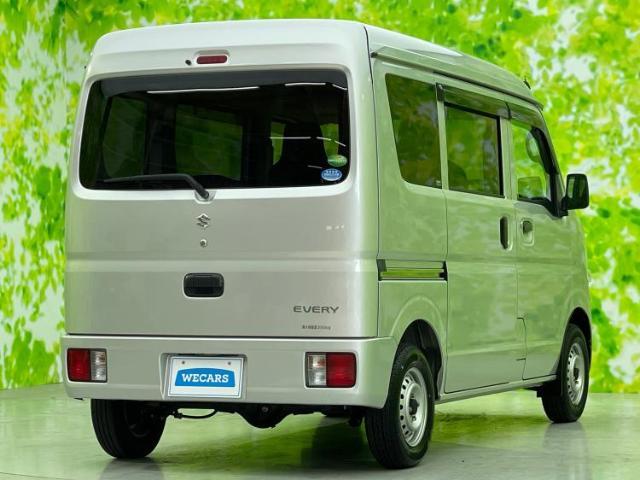 全国に店舗を展開しているのでどこでもお取り寄せが可能です！この車が気になるけど遠方だから・・・と諦める必要はありません！※別途陸送費が必要です。
