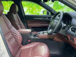 「この車の写真をもっと見たい」「状態が気になる」「この装備はついている？」どんな小さな疑問でもお気軽にお問い合わせください！