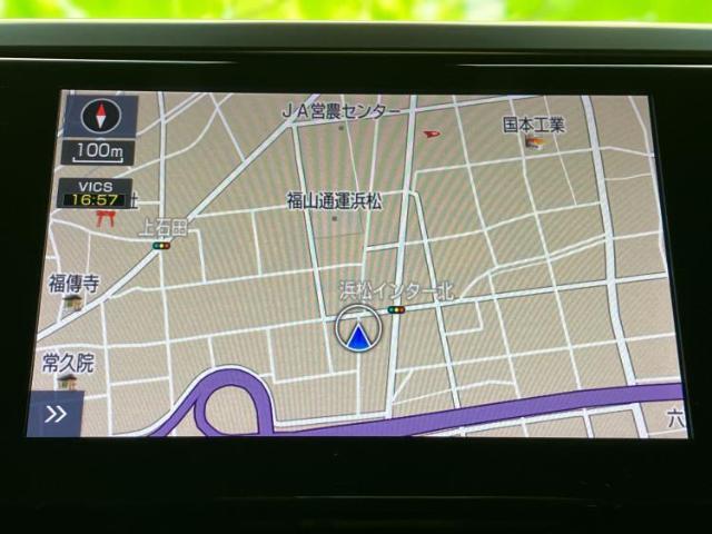 WECARSの店舗にはキッズコーナーがございます！お子様連れのお客様もごゆっくり車選びをお楽しみいただける空間です！