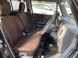 ガリバーグループでは主要メーカー、主要車種をお取り扱いしております。全国約460店舗の在庫の中からお客様にピッタリの一台をご提案します。