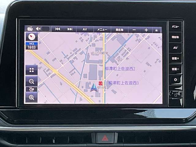 日産純正9インチメモリーナビ（MM223D-L）装備。スマートフォンによる部分地図更新、Bluetooth接続での音楽視聴、快適な画面操作と高音質なオーディオ再生。無料地図更新付きです。