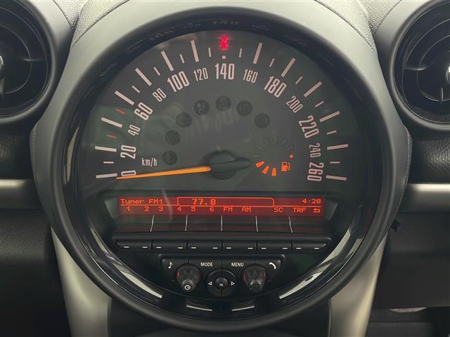 【スピードメーター】メーターがシンプルで見やすく運転しやすいですね！