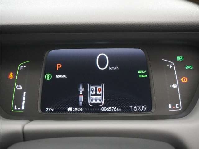 7インチの液晶メーターで、速度表示やHonda SENSING作動表示などを、分かりやすく表示　見やすさを追求したメーターです。