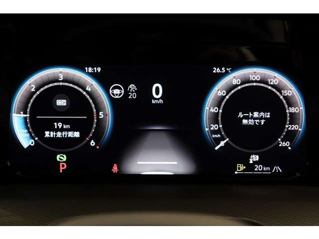 デジタルメーターは様々な情報を投影・確認可能です。ナビ画面・ルート案内の表示も可能です。
