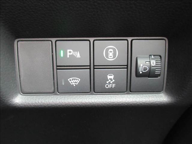 【ホンダセンシング】ホンダ車の安全装備の呼称。先進の安全運転支援機能で、さまざまなシーンで運転をサポート。事故等のトラブルを未然に防ぐことが可能です。