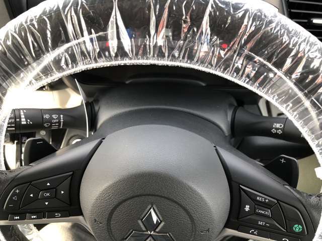 ≪パドルシフト≫　MT車のようなスポーツ走行も楽しめます。