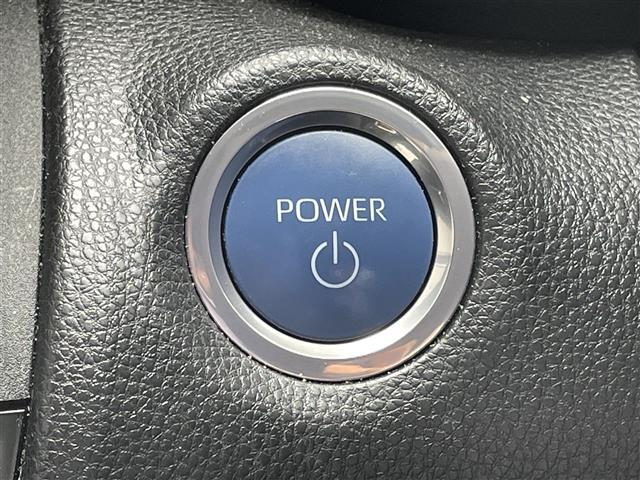 【運転席操作部】快適なドライブを楽しむための機能が装備されています！運転席から触れるので、使いやすいです！除菌プランいれていただくと、さらに清潔で安心していただけます！