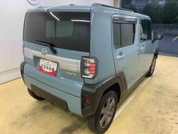 当店では車両本体価格以外に、諸費用を含めた支払総額も表示しておりますので、お客様の予算にピッタリのおクルマお選びができます。コーティングやJAFをセットにしたオトクな購入パックも好評です。