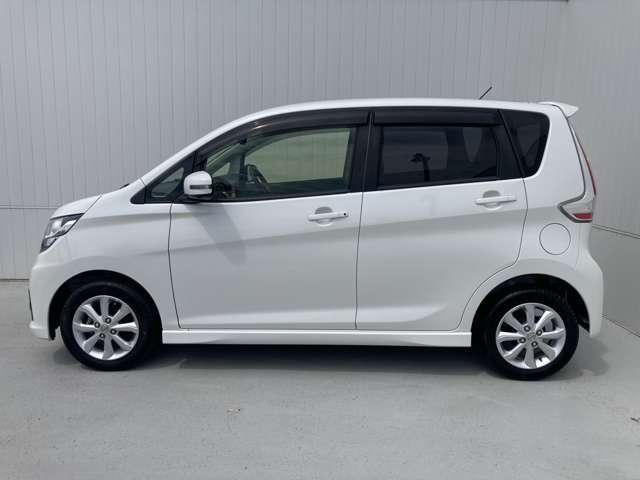★当社は車両販売から自社工場での整備・車検・鈑金、万が一のロードサービスにも対応！現金・分割ローンまで幅広いお支払い！任意保険の専門部署まで完備。