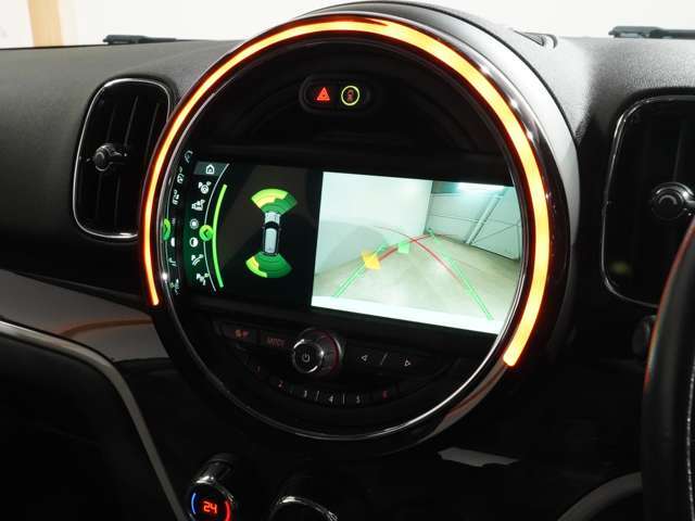 ■総在庫250台を遠方のストックヤードなどにも保管しておりますので、ご来店前にお電話いただけるとスムーズにご商談いただけます。■月曜定休日■カーセンサーフリーダイヤル：0078-6002-825402