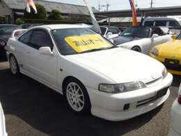 DC2タイプR後期、98スペック！！赤レカロシート！ABSレスオプション車！探されている方も多いのではないでしょうか（＾＾）