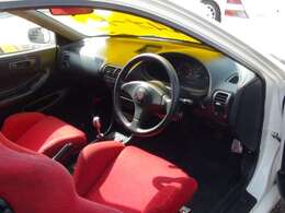 DC2タイプR後期、98スペック！！赤レカロシート！ABSレスオプション車！探されている方も多いのではないでしょうか（＾＾）