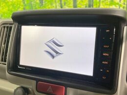 【純正ナビ】人気の純正ナビを装備。オーディオ機能も充実しており、Bluetooth接続すればお持ちのスマホやMP3プレイヤーの音楽を再生可能！毎日の運転がさらに楽しくなります！！