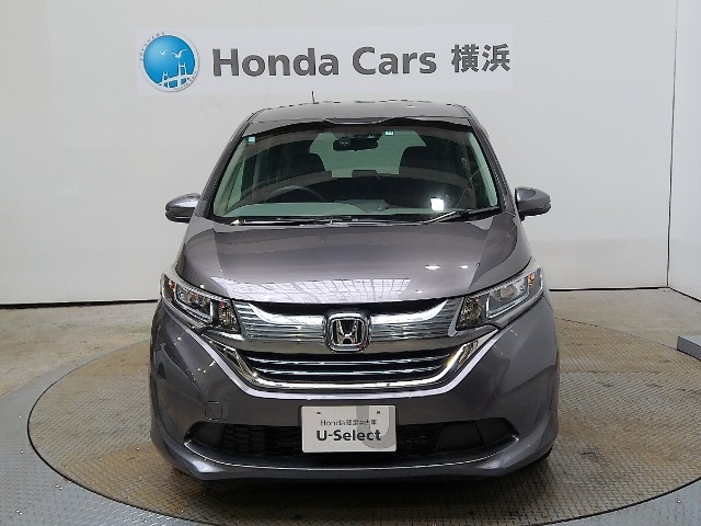 Honda認定中古車はU-Select保証1年付きで、有料で最長5年まで延長可能です。またU-Select　Premium保証の中古車は無料保証2年付きで、有料で最長5年まで延長可能です。