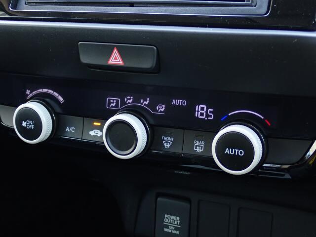 ★オートエアコン装備(^^♪★室温調整も楽々！快適な室温を素早く調整可能です。操作パネルやスイッチも上質で操作性も良好です。