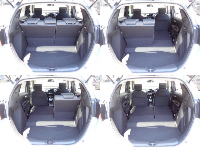 後部座席背もたれは分離しているので、別々に倒す事が可能です♪荷物の量に応じてアレンジ出来るので、嬉しいですね！