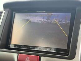 バックカメラ装着済！死角になりやすい後方もとても見やすいです☆車庫入れに自信がない方や縦列駐車が苦手な方にも、オススメな機能です！安心度もアップ！