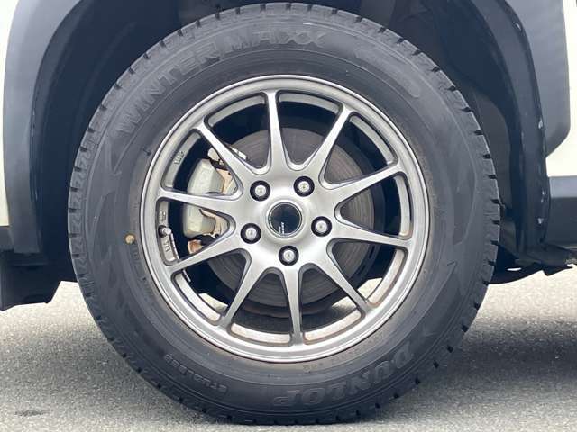 【　タイヤ　】お車のイメージにぴったり！社外のアルミホイールやスタッドレスタイヤも絶賛販売中！！ドレスアップなどのカスタマイズもお任せください！