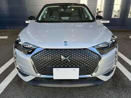 お忙しく実車確認できないお客様にも安心してご購入頂けるクオリティを目指しております。全国のディーラーで保証が受けられます。