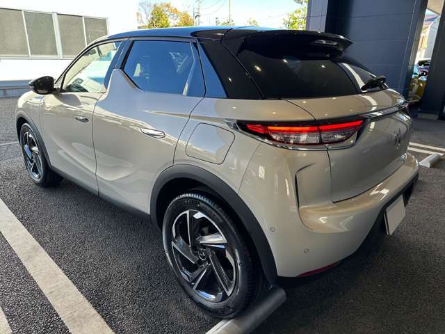 お忙しく実車確認できないお客様にも安心してご購入頂けるクオリティを目指しております。全国のディーラーで保証が受けられます。