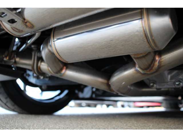 FGK車検対応マフラー